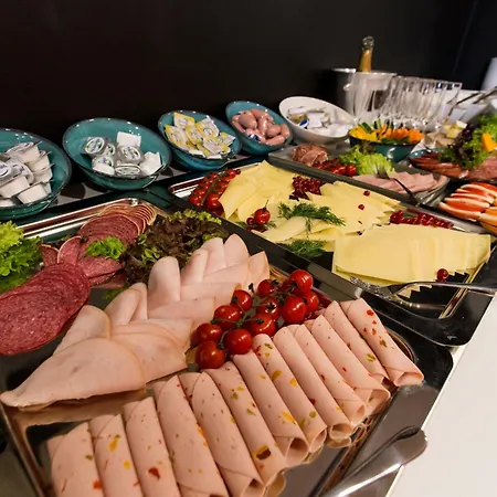 Dormero Seho Graz Hotel 4*